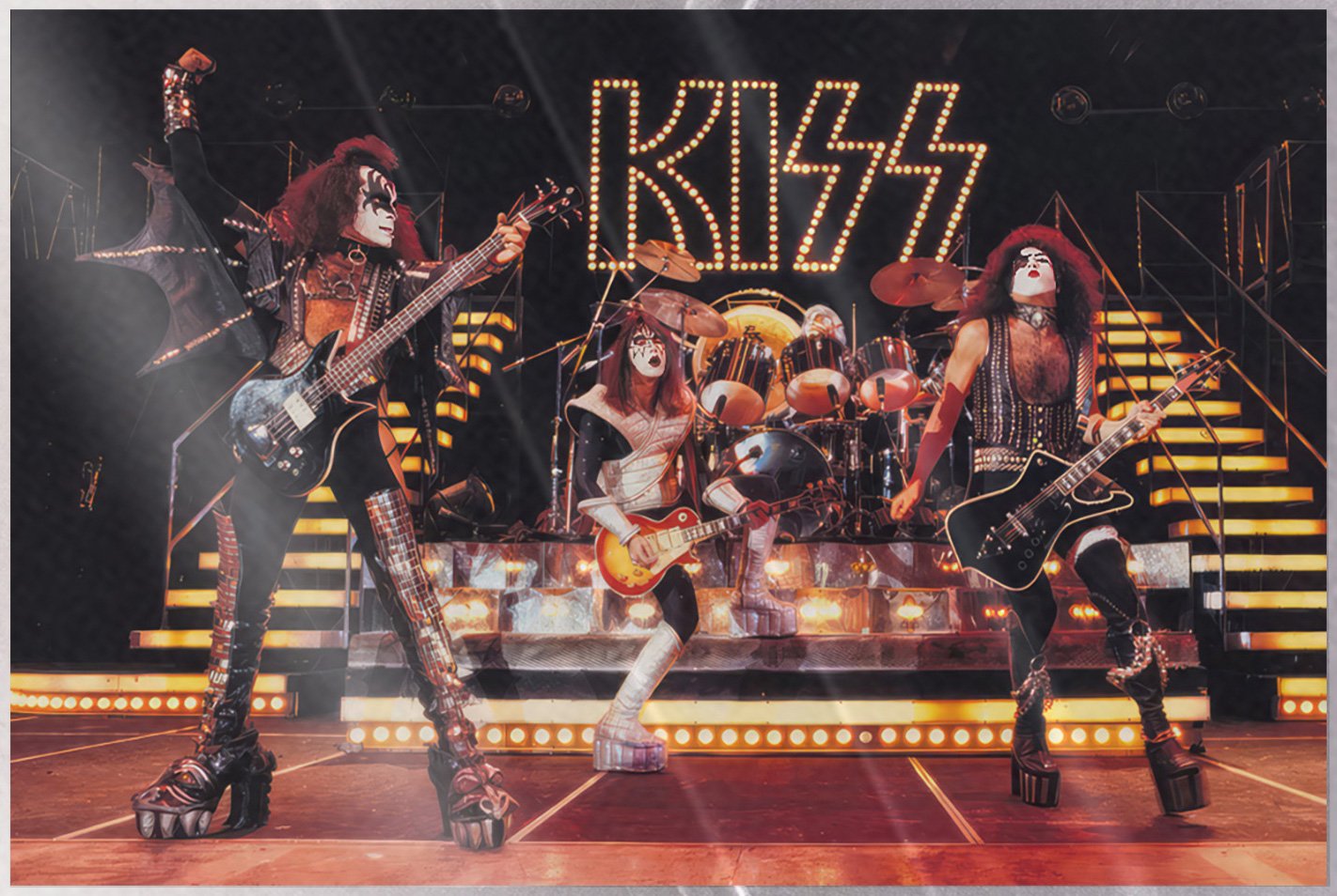 Kiss – Music Poster (The Guys – Live On Stage) (Size: 36″ x 24″) (LAMINATED)
